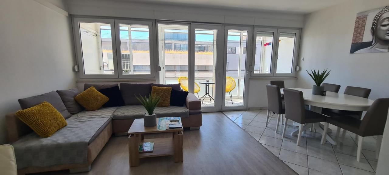 Apartment Dominis Split Exteriör bild